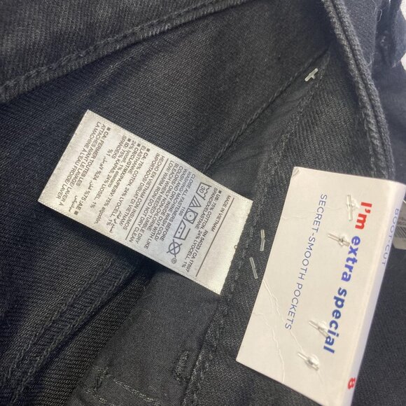 NWT Old Navy Extra High Rise Kicker Boot Cut Jeans Womens 8 Button Fly Black - Picture 12 of 12